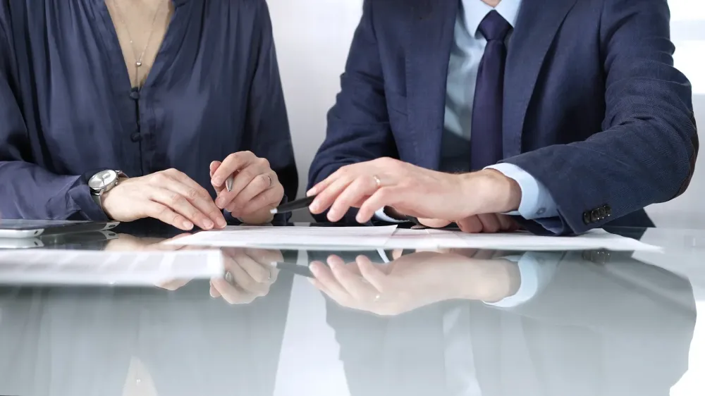 avocat mesures d'éloignement